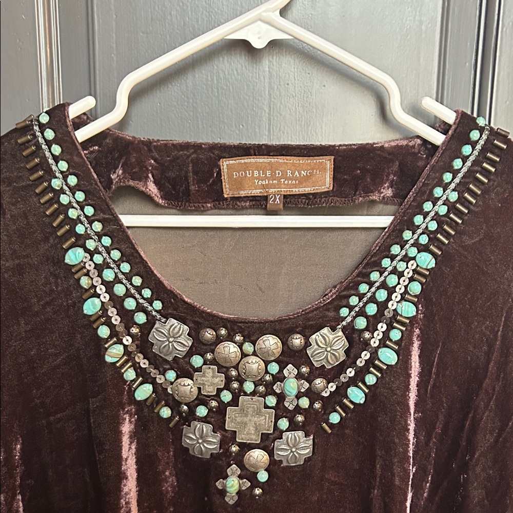 Double D Ranch Velvet Tunic Top in Deep Brown - Picture 4 of 6